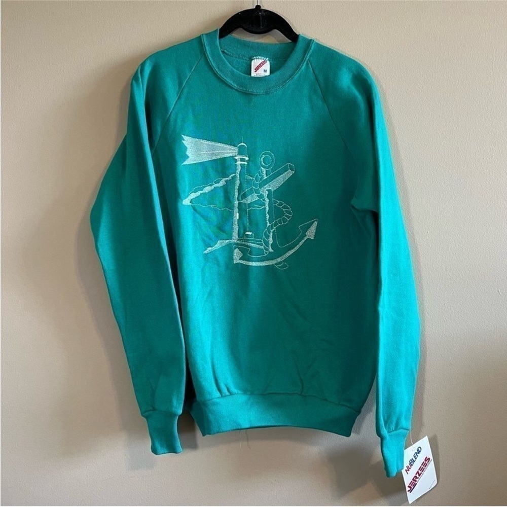 NWT Vintage Jerzees Women's Green
Lighthouse Anchor Embroidered
Sweatshirt Sz M